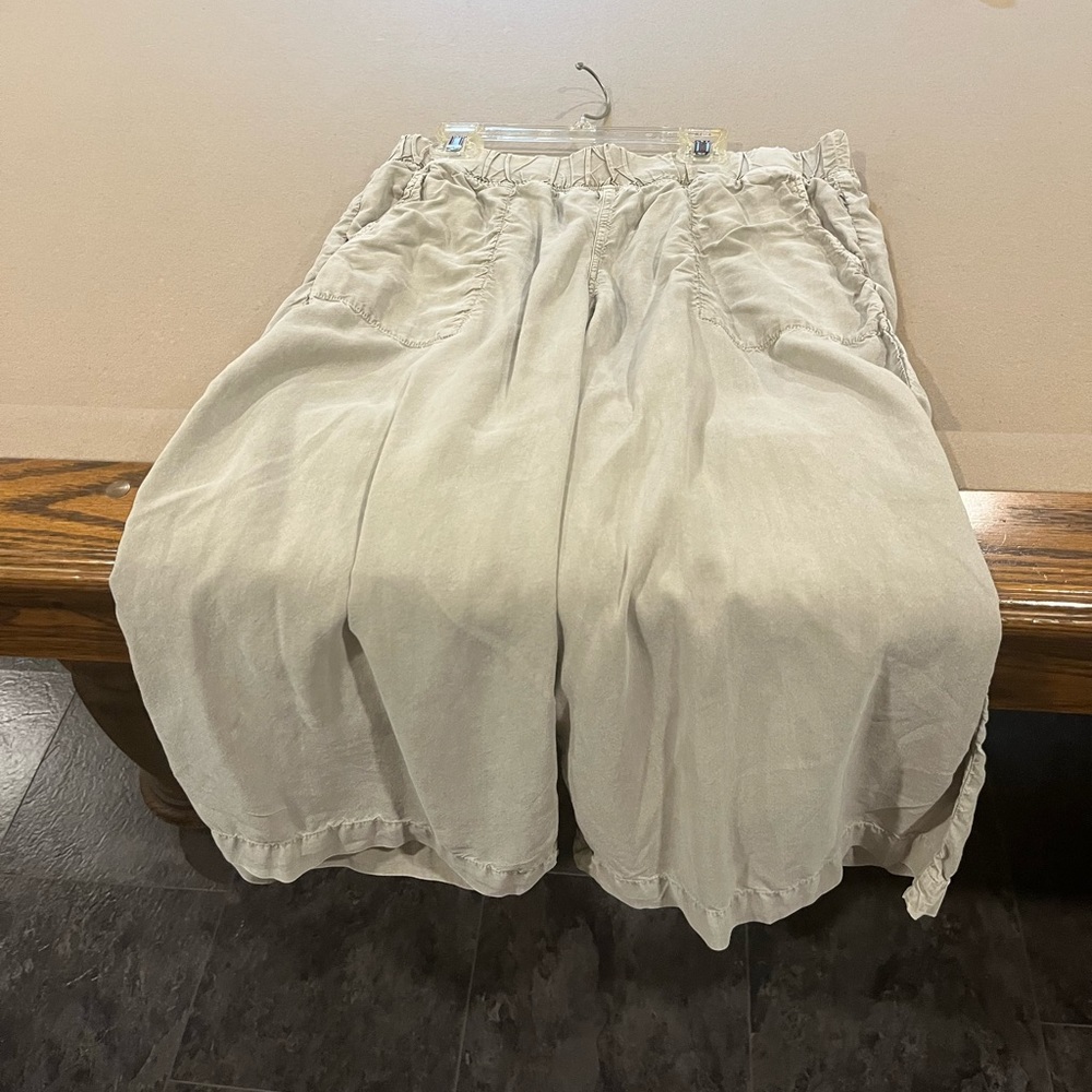 Cloth & Stone culottes wide leg crops tencel M beige